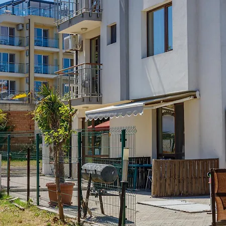 Family Silitur * Ahtopol