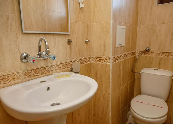 民宿 Family Silitur 阿赫托波尔