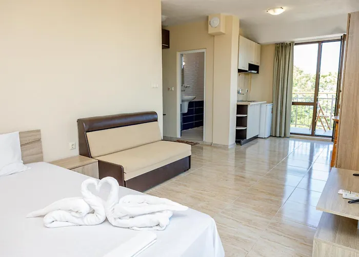 Family Silitur 民宿 *